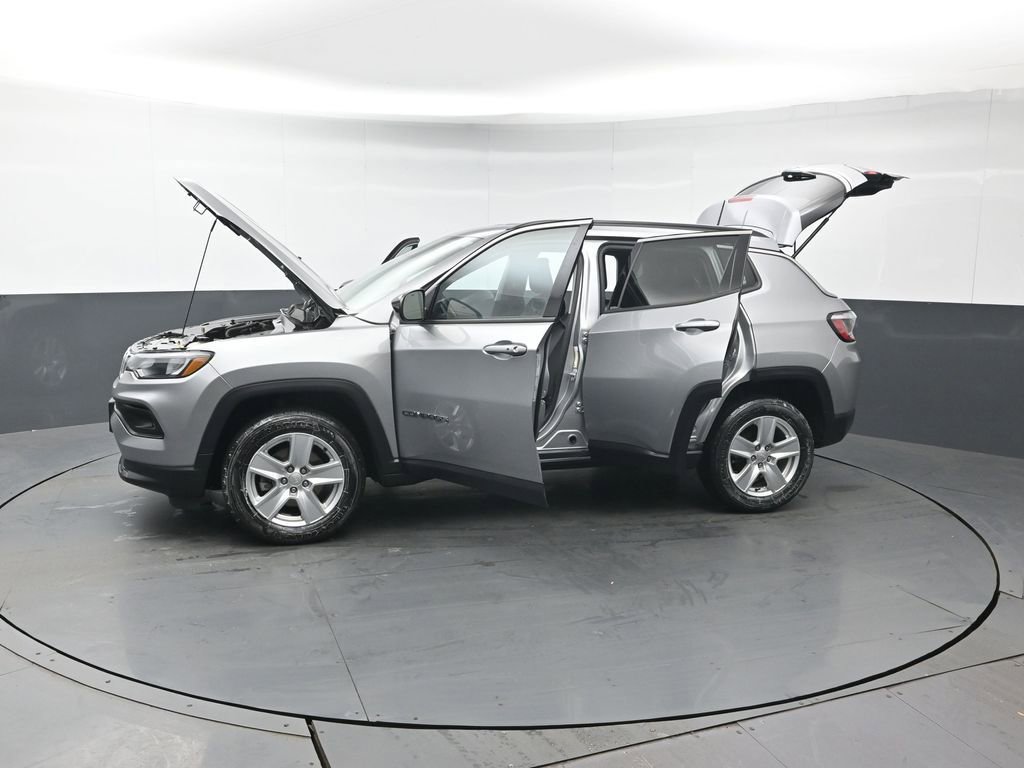 Used 2022 Jeep Compass Latitude w/ Convenience Group image 48