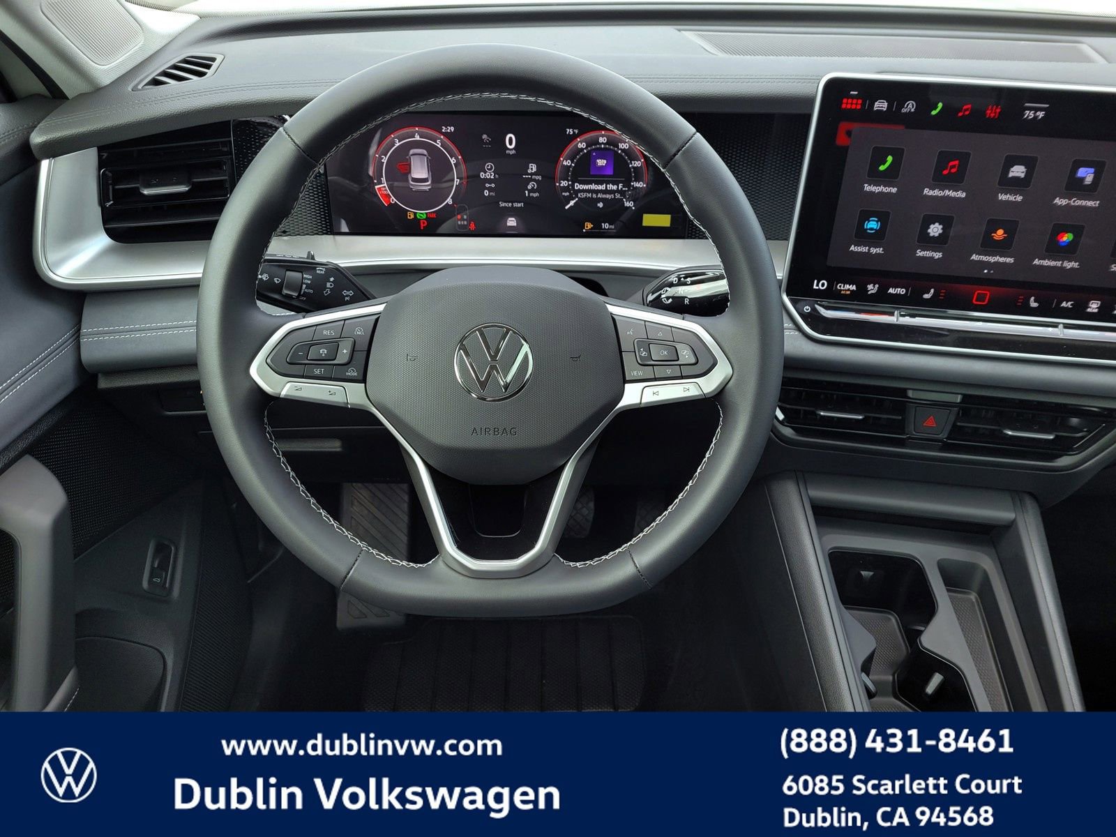 New 2026 Volkswagen Tiguan SE image 11