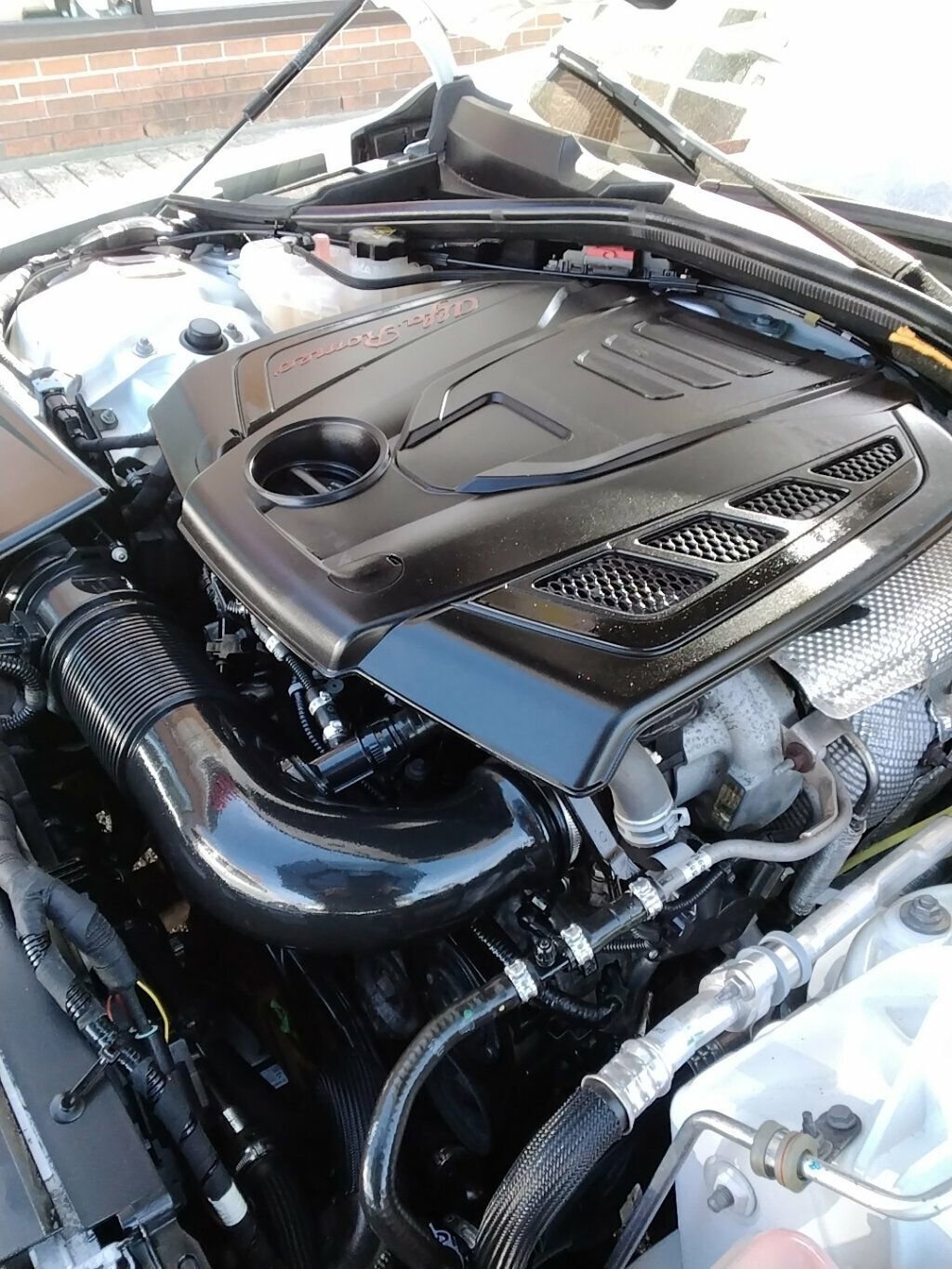 Used 2017 Alfa Romeo Giulia AWD w/ Cold Weather Package image 28