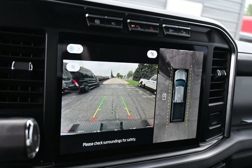 Used 2024 Ford F350 Platinum AWD/4WD image 6