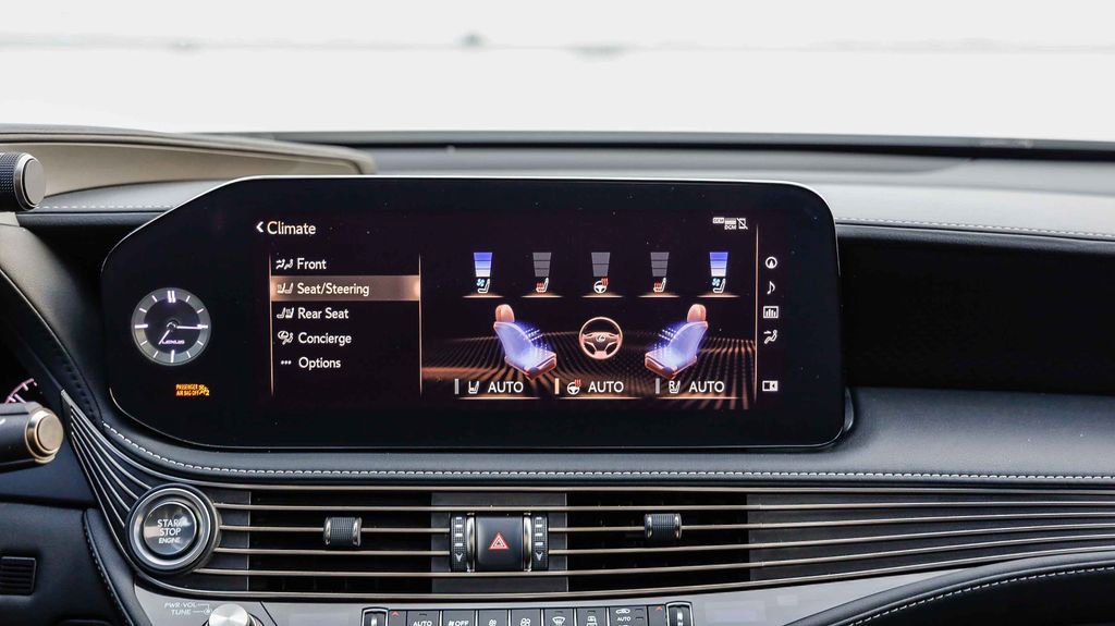 Used 2021 Lexus LS 500 w/ Interior Upgrade Package image 17