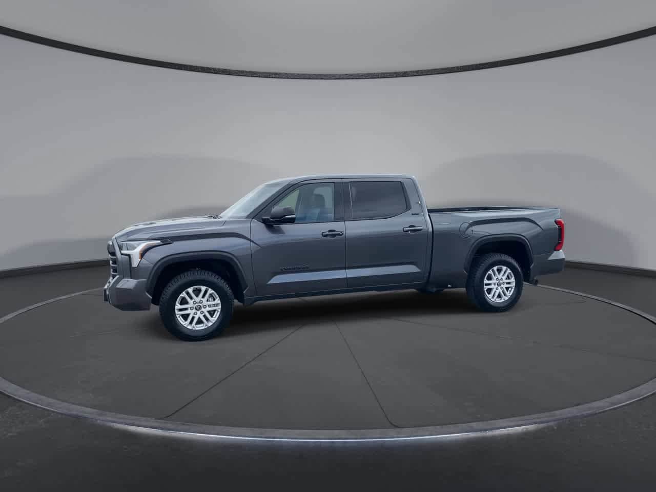 Used 2023 Toyota Tundra SR5 w/ SR5 Premium Package AWD/4WD image 6