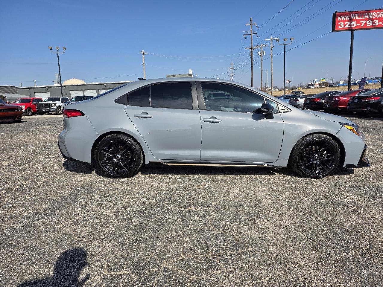 Used 2022 Toyota Corolla SE image 8