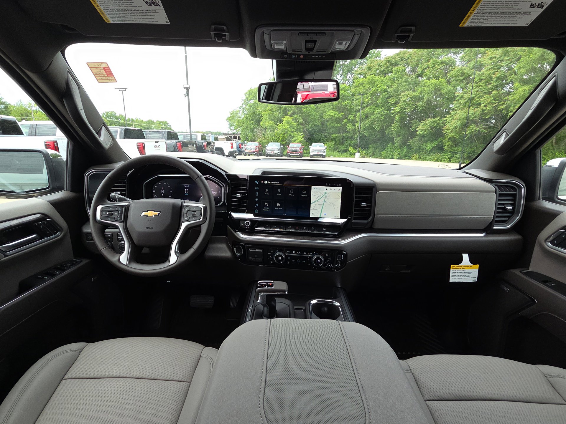 New 2026 Chevrolet Silverado 1500 LTZ w/ Z71 Off-Road Package AWD/4WD image 30