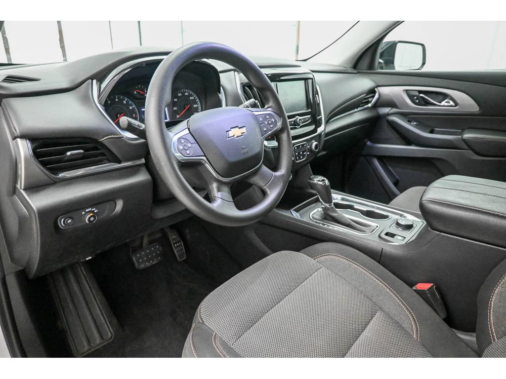 Used 2019 Chevrolet Traverse LS AWD/4WD image 11