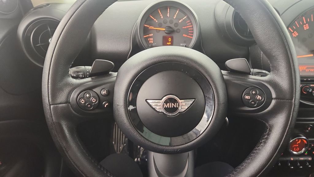 Used 2015 MINI Cooper Countryman S image 12