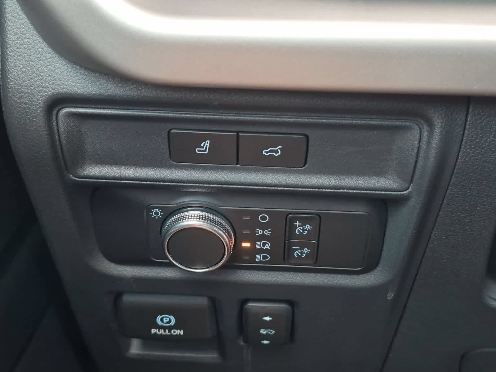 Used 2022 Ford Expedition XLT RWD image 26