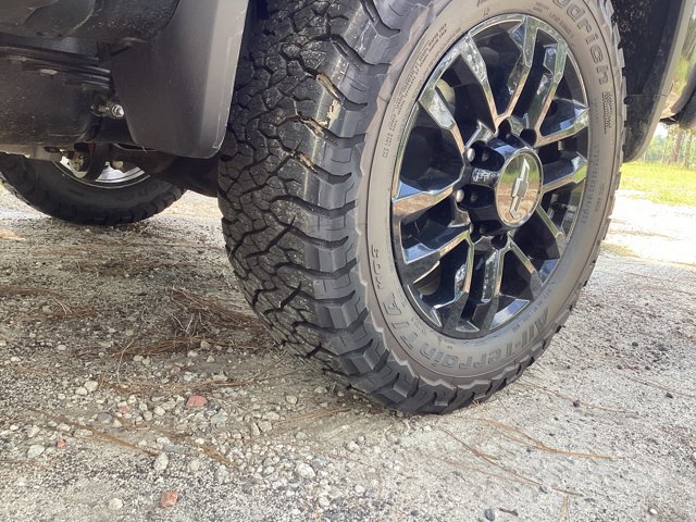 New 2025 Chevrolet Silverado 2500 LT w/ Trail Boss Package image 18