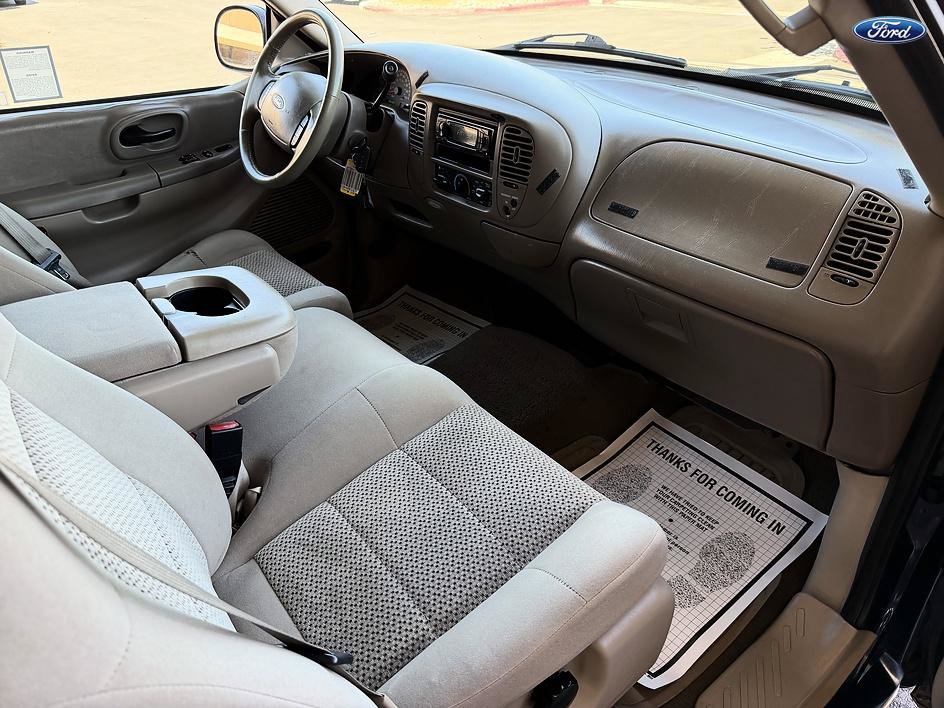 Used 2003 Ford F150 XLT RWD image 12
