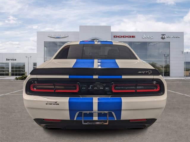 Used 2023 Dodge Challenger SRT Hellcat image 3