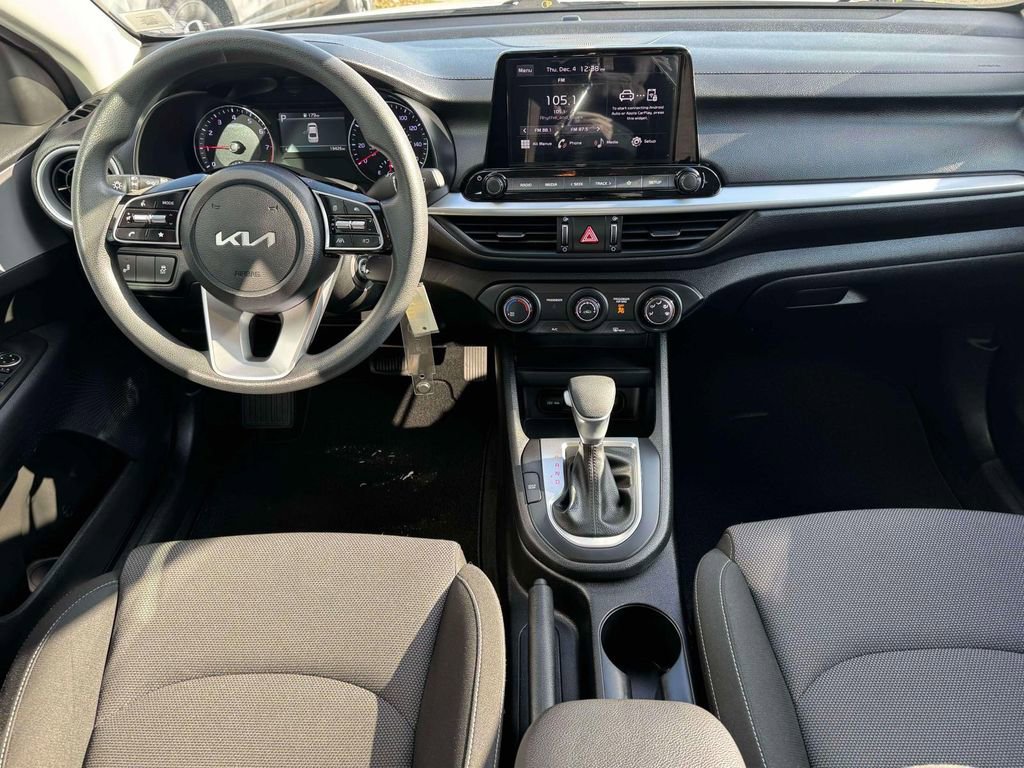 Used 2023 Kia Forte LXS w/ LXS Technology Package image 11