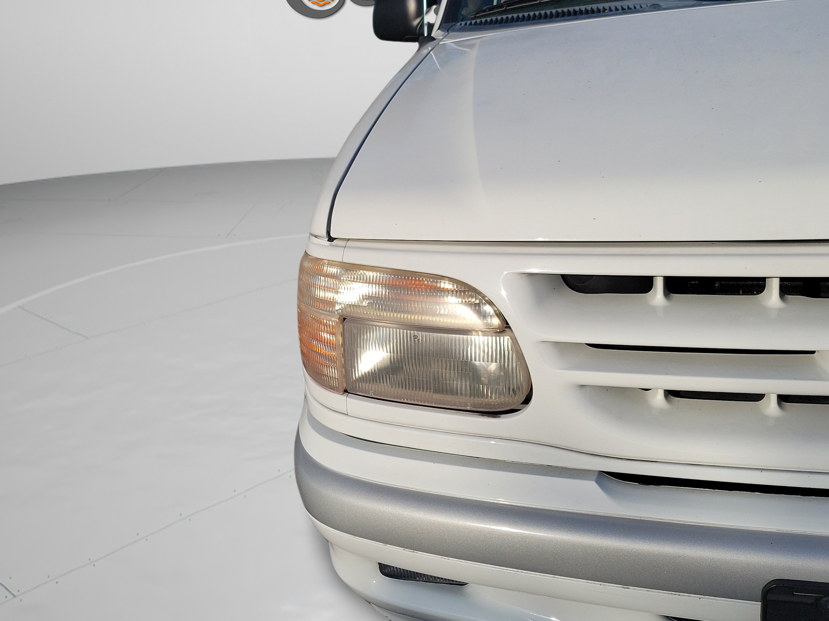 Used 1995 Ford Explorer Eddie Bauer RWD image 13