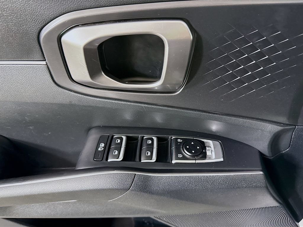 Certified 2024 Kia Sorento S AWD/4WD image 24