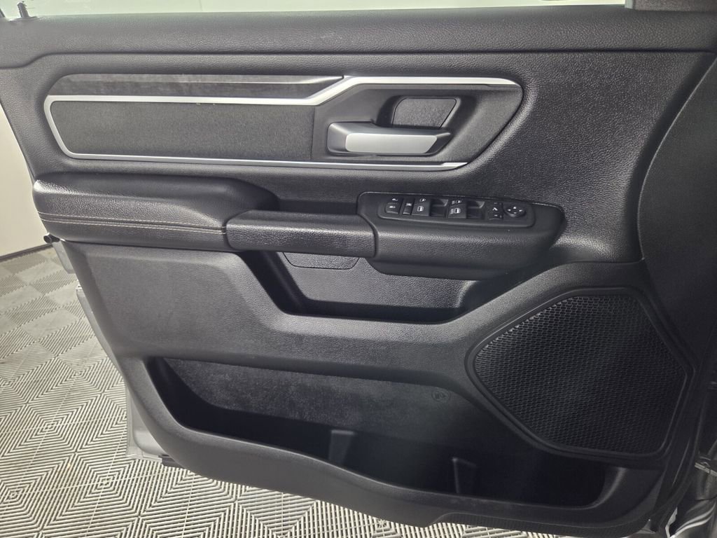 Used 2023 RAM 1500 Big Horn AWD/4WD image 19