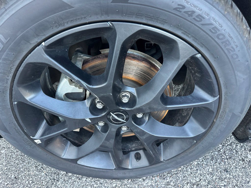 Used 2025 Chrysler Pacifica Limited FWD image 53