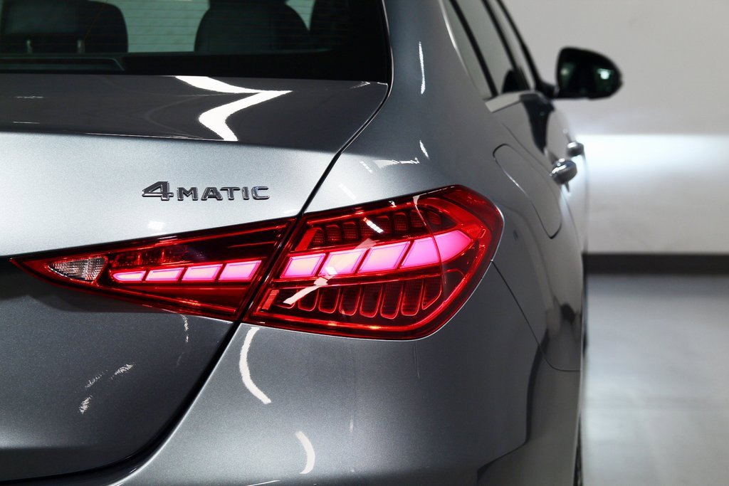 Used 2025 Mercedes-Benz C 300 4MATIC Sedan image 12