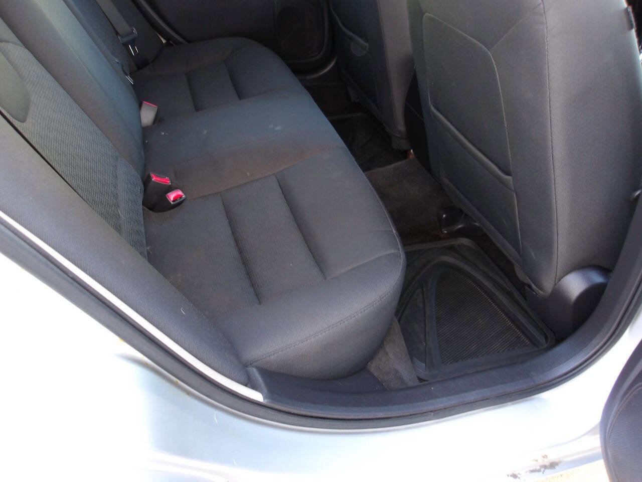 Used 2011 Ford Fusion SE w/ 202A Rapid Spec Order Code FWD image 22