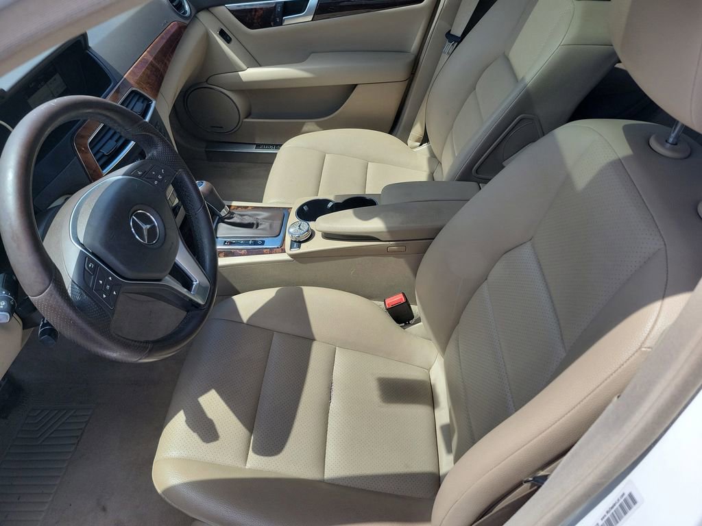 Used 2013 Mercedes-Benz C 300 4MATIC Sedan image 17