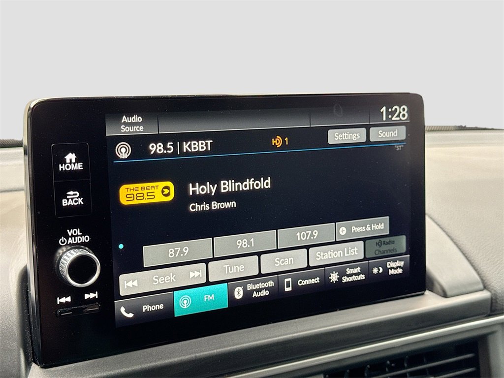 Used 2024 Honda Pilot EX-L image 14