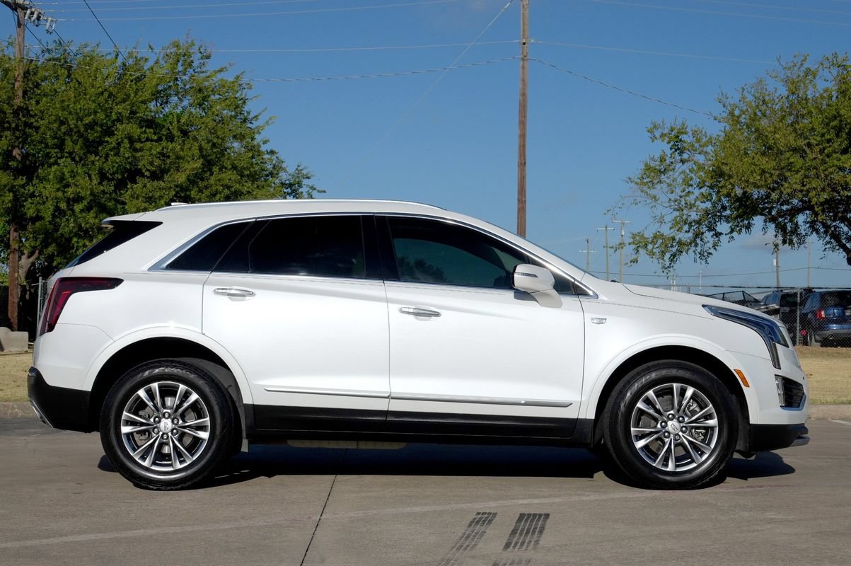Used 2021 Cadillac XT5 Premium Luxury w/ LPO, Floor Liner Package FWD image 15