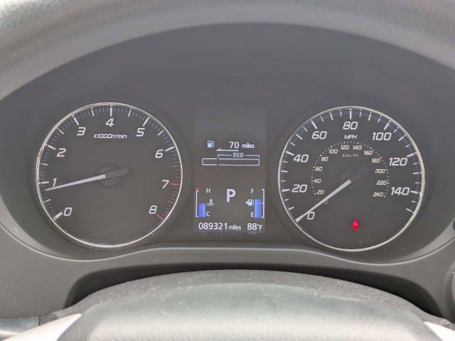 Used 2019 Mitsubishi Outlander ES FWD image 28