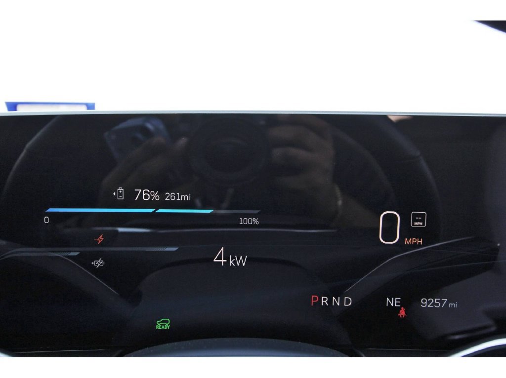 Used 2024 Cadillac Lyriq Sport RWD image 13