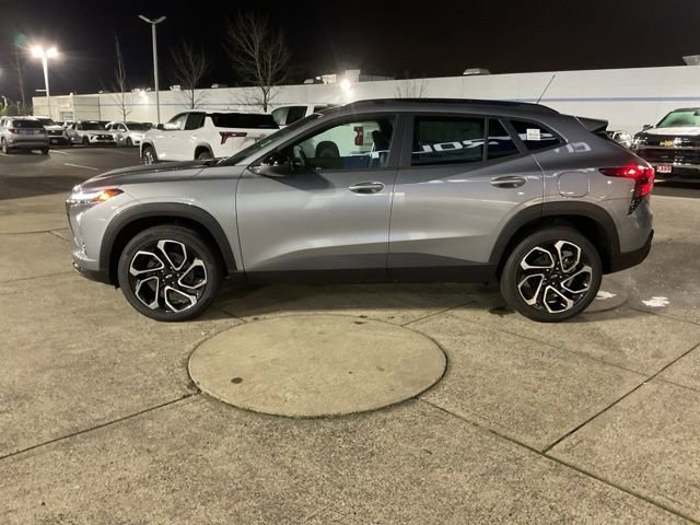 New 2026 Chevrolet Trax RS image 5