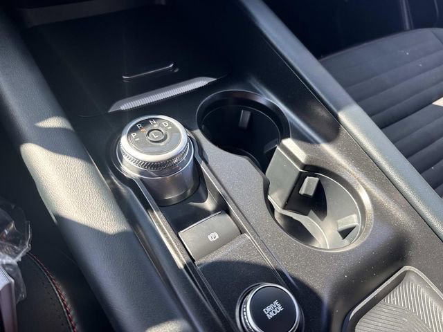 Used 2025 Ford Explorer ST-Line image 30