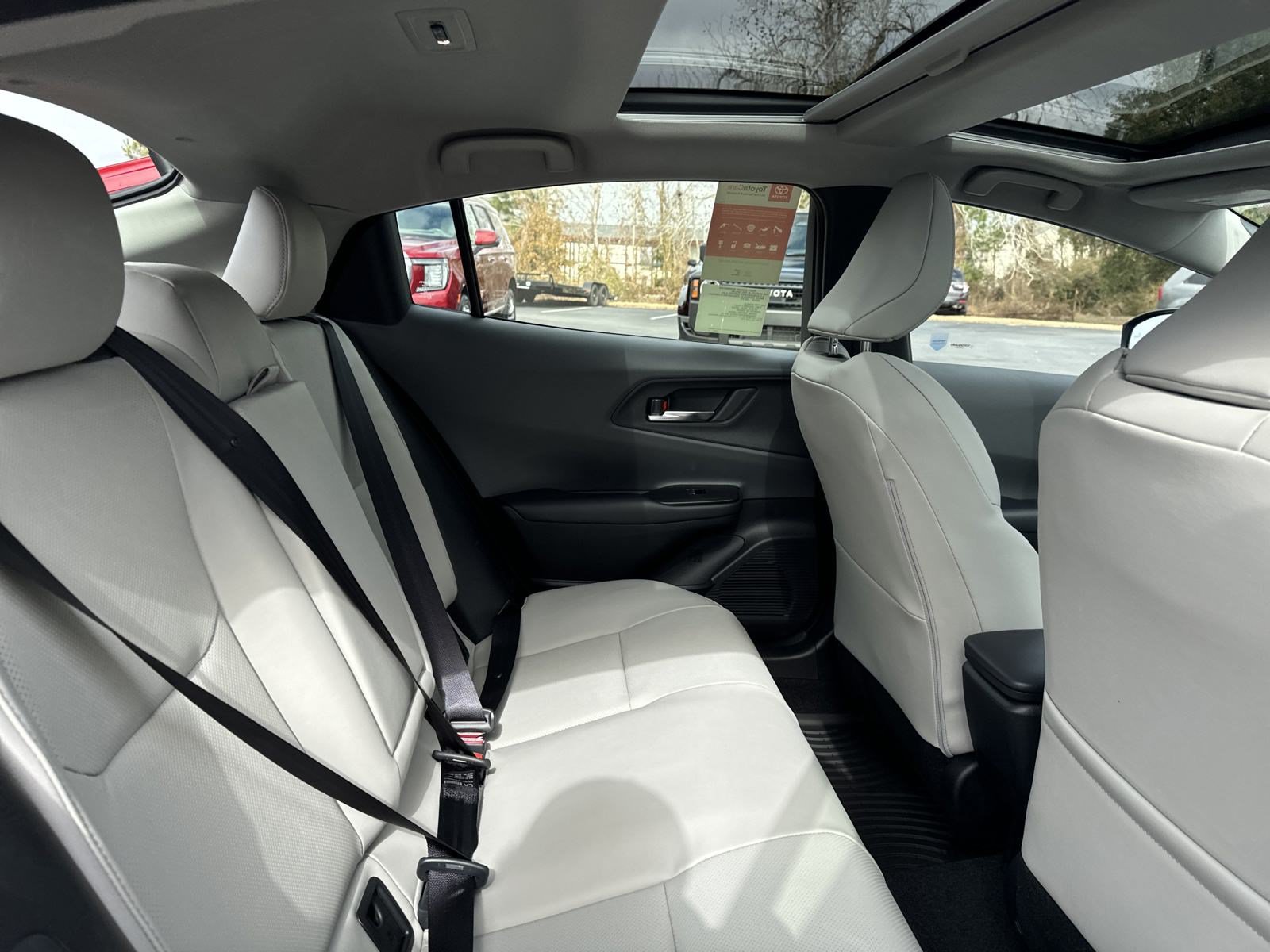New 2024 Toyota Prius Limited FWD image 29