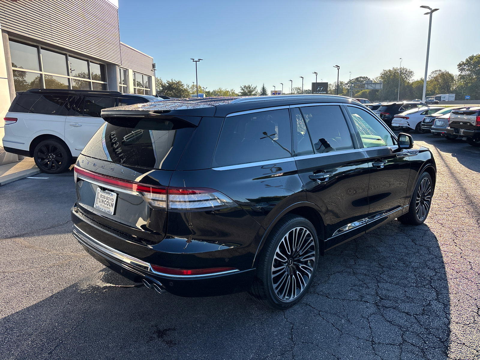 Certified 2023 Lincoln Aviator Black Label w/ Dynamic Handling Package image 7