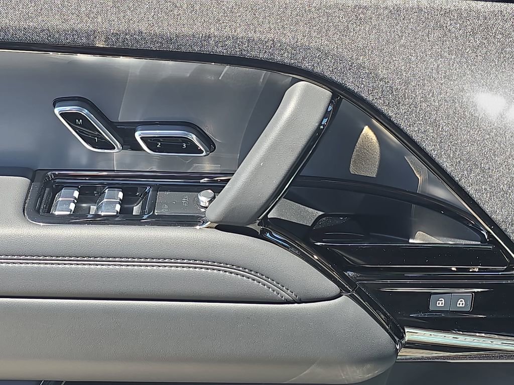 Certified 2025 Land Rover Range Rover Sport S image 29