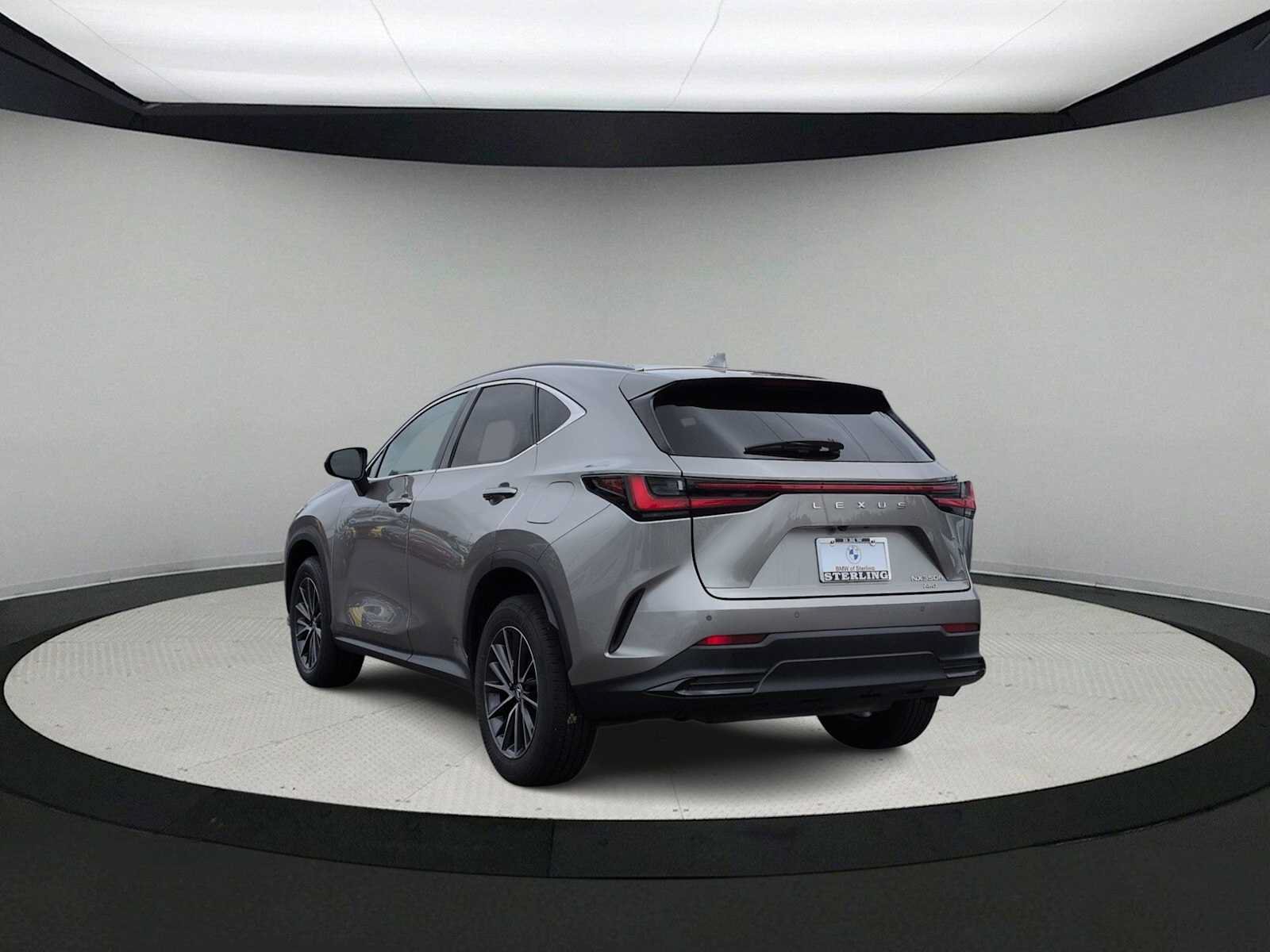 Used 2024 Lexus NX 350h AWD image 6