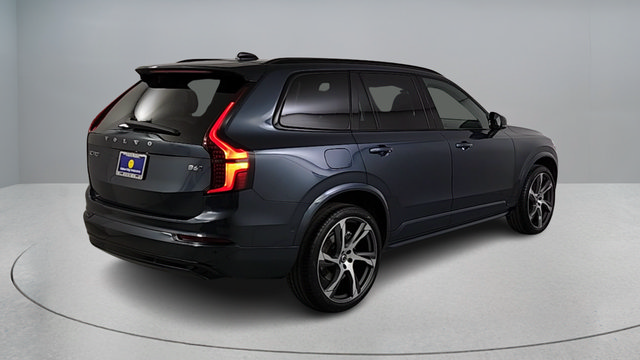 New 2026 Volvo XC90 B6 Ultra w/ Protection Package AWD/4WD image 4