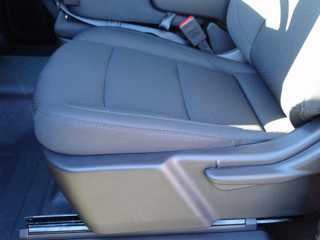 Used 2025 GMC Sierra 1500 Pro w/ Pro Value Package image 12