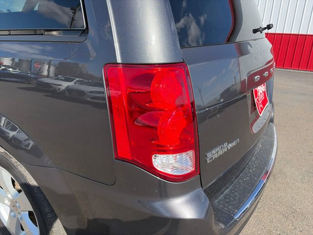 Used 2016 Dodge Grand Caravan SE w/ Quick Order Package 29E SE FWD image 18