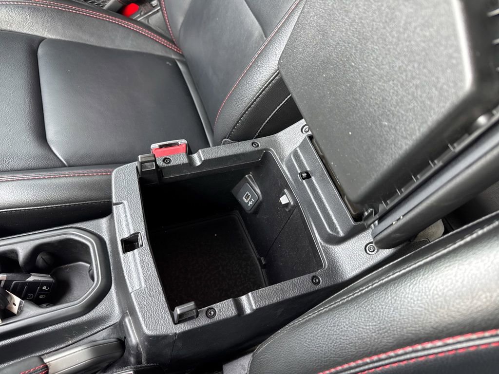 Used 2022 Jeep Gladiator Rubicon w/ Cold Weather Group image 31