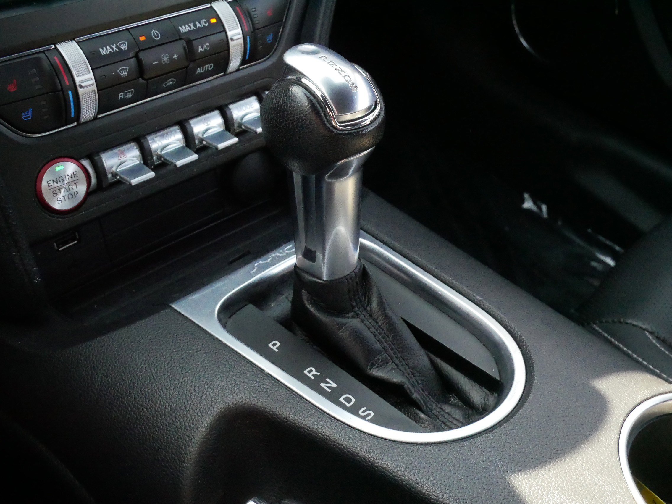 Used 2023 Ford Mustang Premium RWD image 25