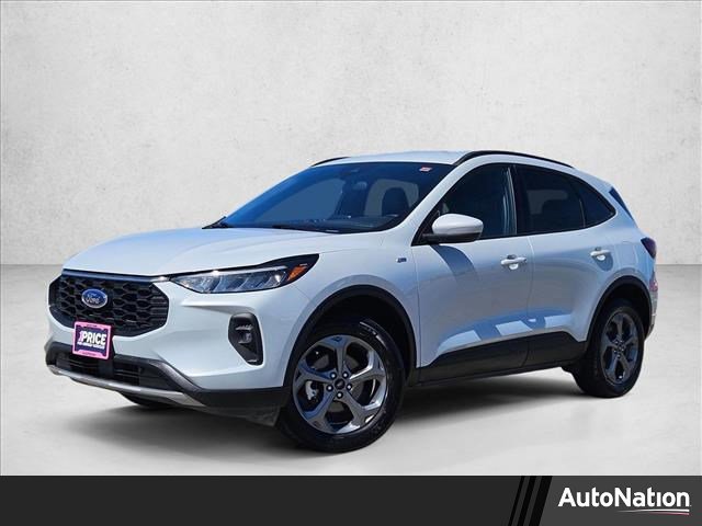 Used 2025 Ford Escape ST-Line Select AWD/4WD image 1