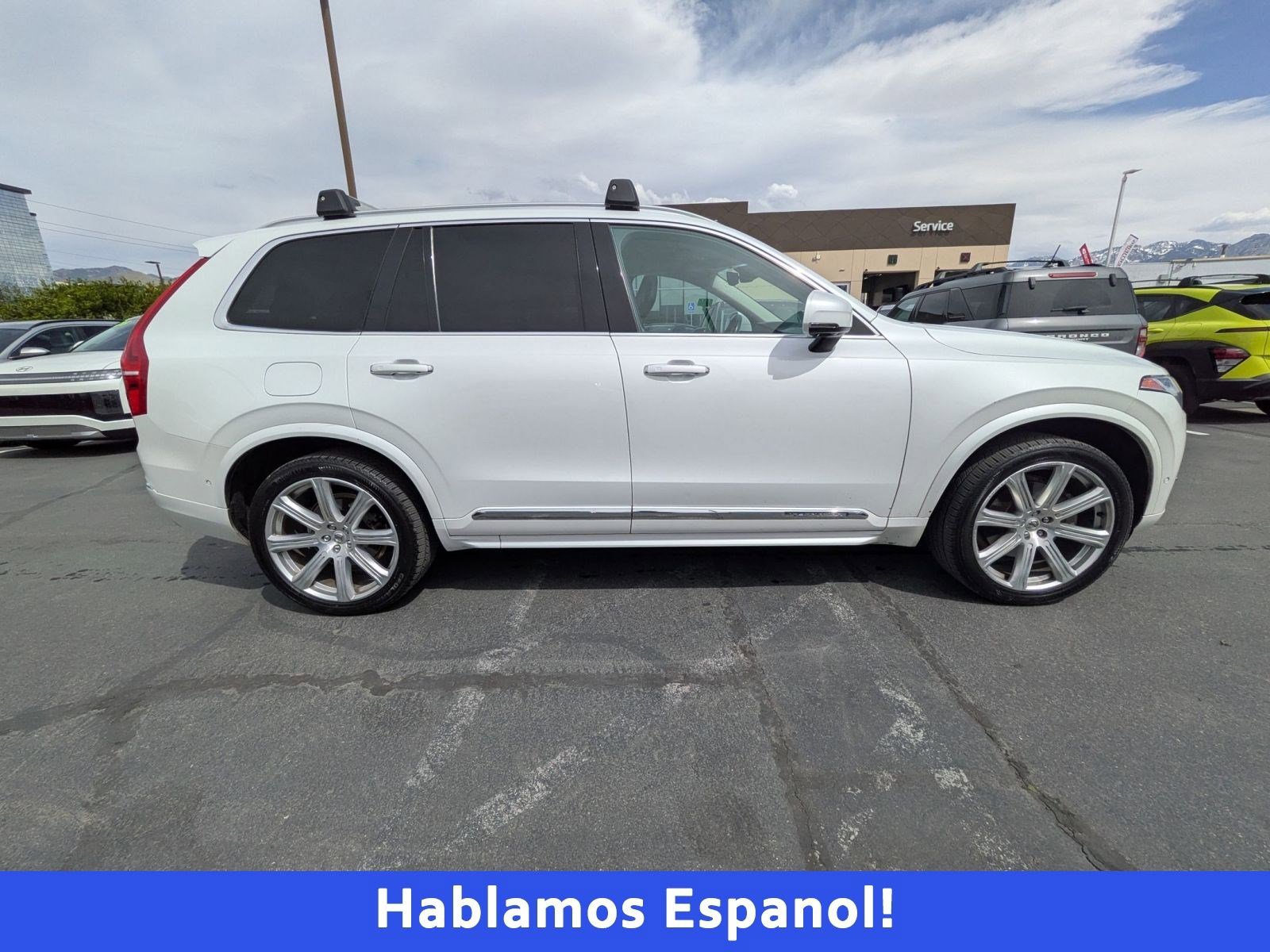 Used 2018 Volvo XC90 T6 Inscription w/ Convenience Package AWD/4WD image 2