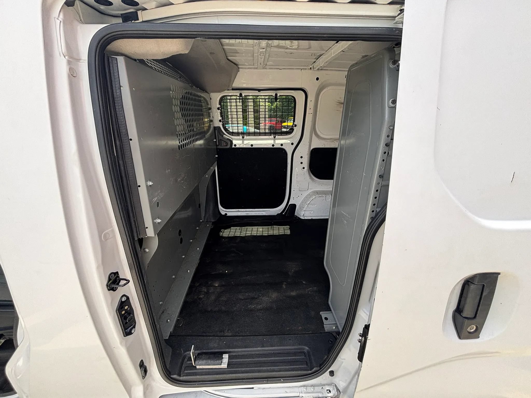 Used 2017 Nissan NV200 SV w/ Technology Package FWD image 23