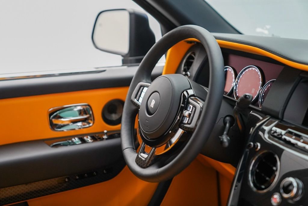 Certified 2024 Rolls-Royce Cullinan Black Badge w/ Driver's Package image 76