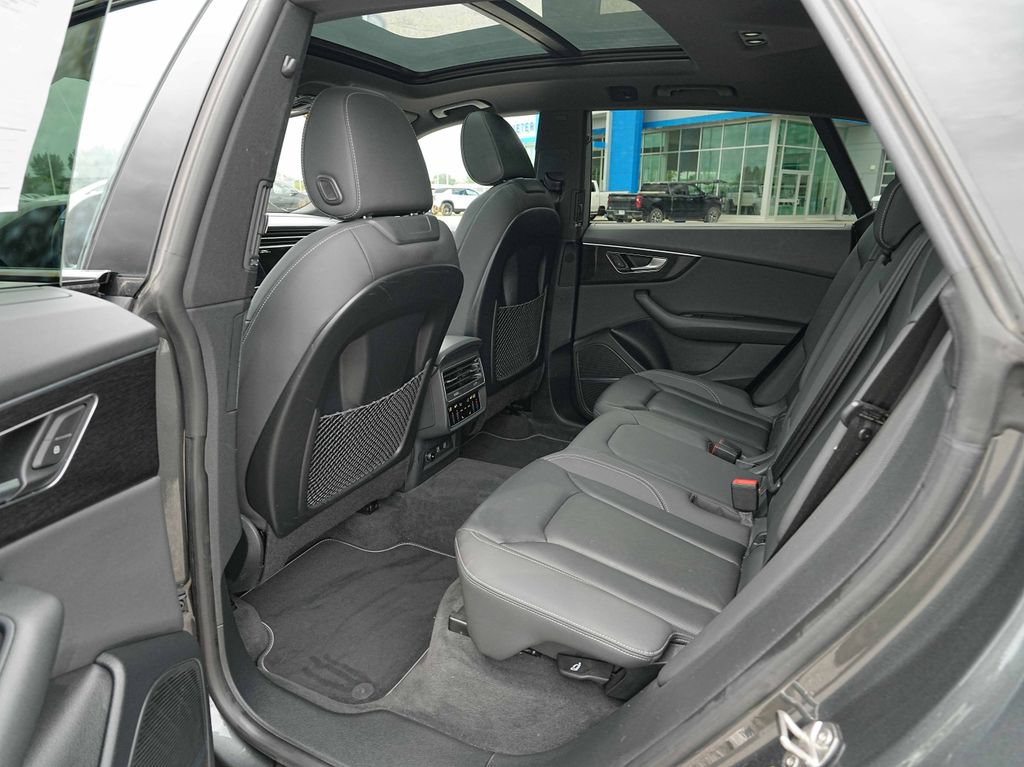 Used 2019 Audi Q8 Prestige AWD/4WD image 18