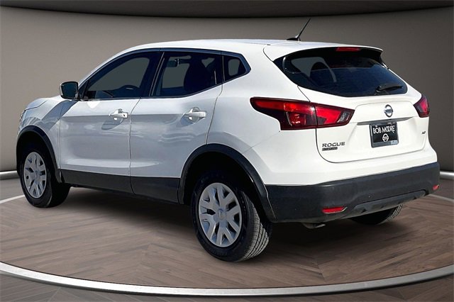 Used 2019 Nissan Rogue Sport S image 11