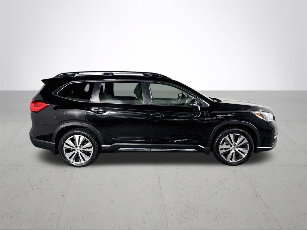 Used 2022 Subaru Ascent Limited w/ Technology Package AWD/4WD image 5