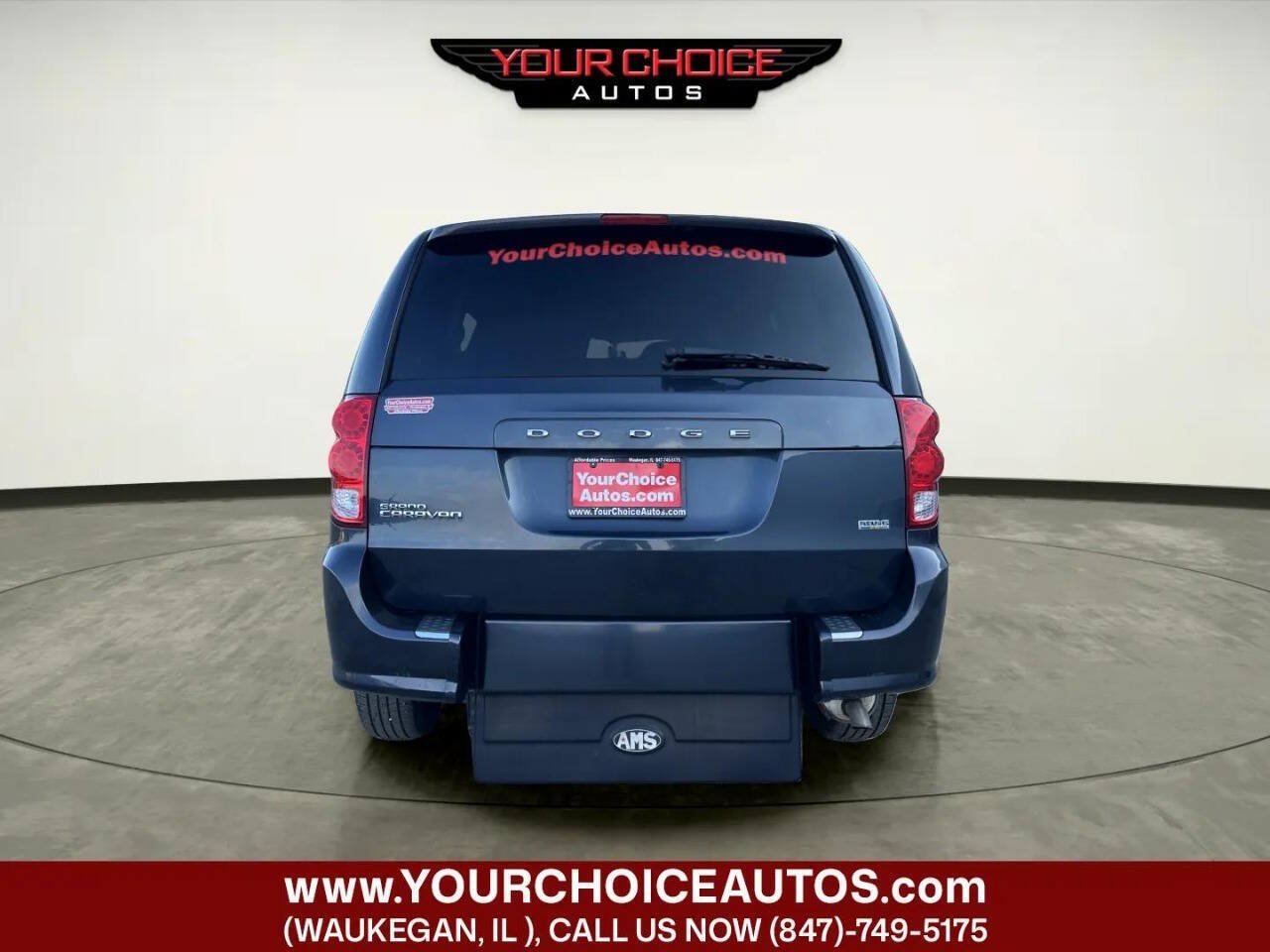 Used 2013 Dodge Grand Caravan SXT FWD image 6