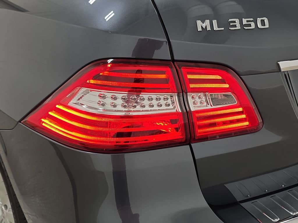 Used 2013 Mercedes-Benz ML 350 BlueTEC 4MATIC image 32