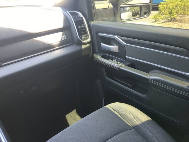 Certified 2024 RAM 3500 Big Horn w/ Sport Appearance Package AWD/4WD image 18