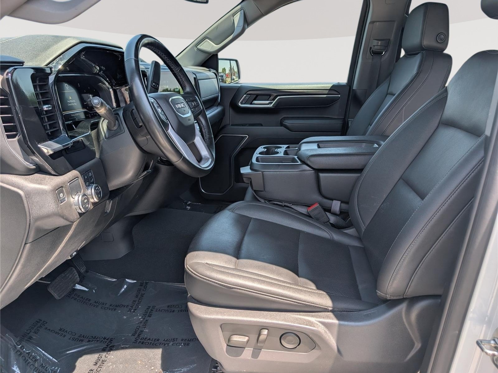 Used 2025 GMC Sierra 1500 SLT RWD image 16