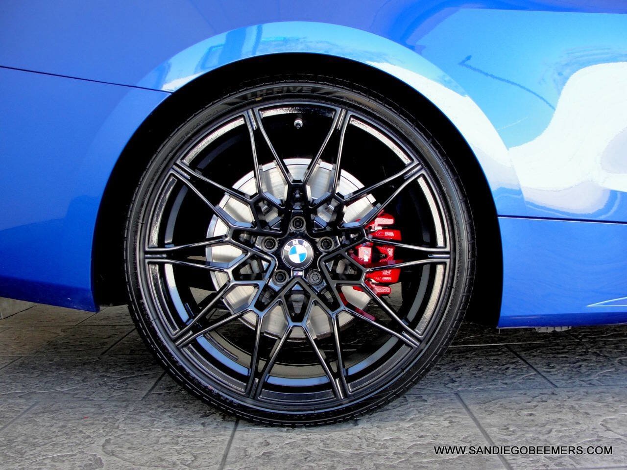 Used 2023 BMW 430i Coupe w/ M Sport Package RWD image 15