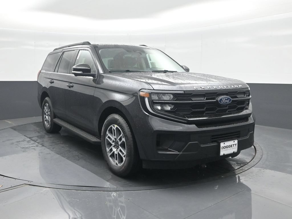 New 2026 Ford Expedition Active RWD image 8